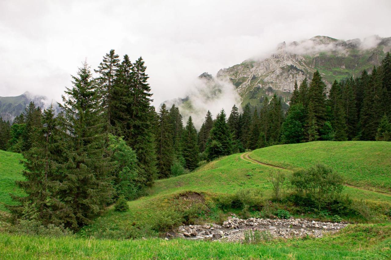 Hotel Berggasthaus Gitschenen Isenthal Zewnętrze zdjęcie