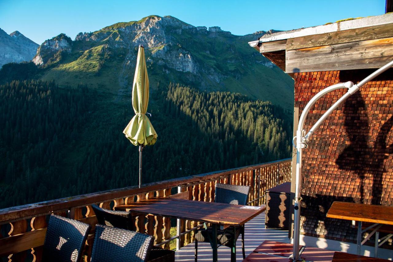 Hotel Berggasthaus Gitschenen Isenthal Zewnętrze zdjęcie