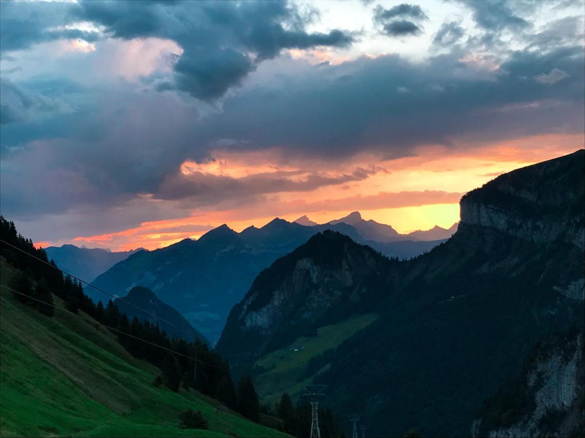 Hotel Berggasthaus Gitschenen Isenthal Zewnętrze zdjęcie