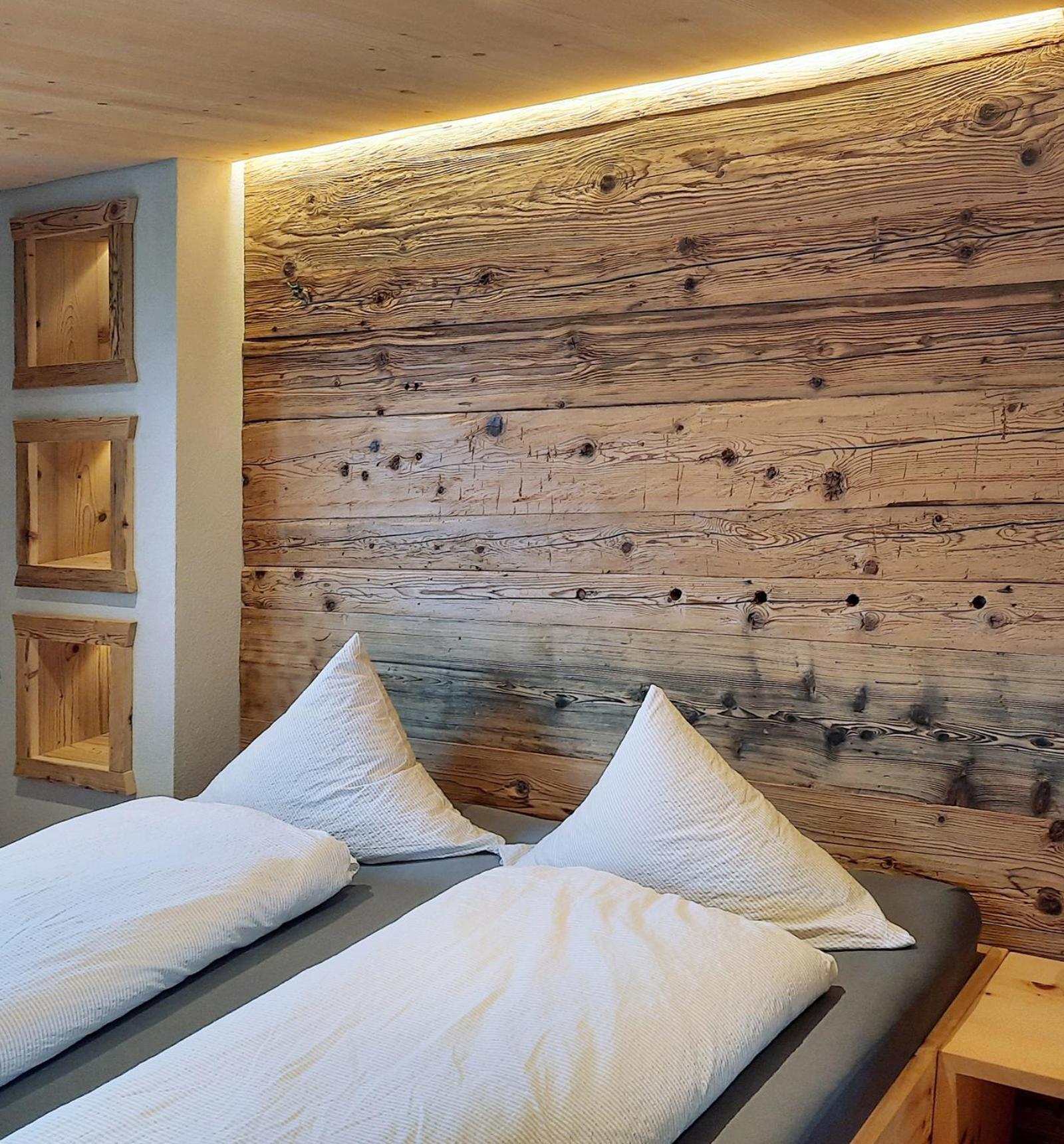Hotel Berggasthaus Gitschenen Isenthal Zewnętrze zdjęcie
